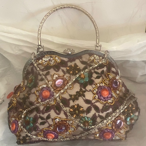 DESIGNED IN TOKYO ..   AIKO COLLECTION   BRAND NEW  FANCY PURSE  WITH STRAP - Picture 3 of 8